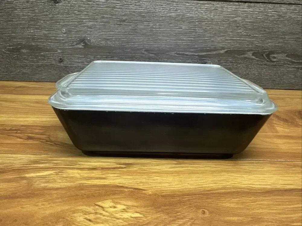 Pyrex Black 503 RODNEY KENT STARLINE Matte Black Refrigerator Dish 1.5 Qt W/ Lid
